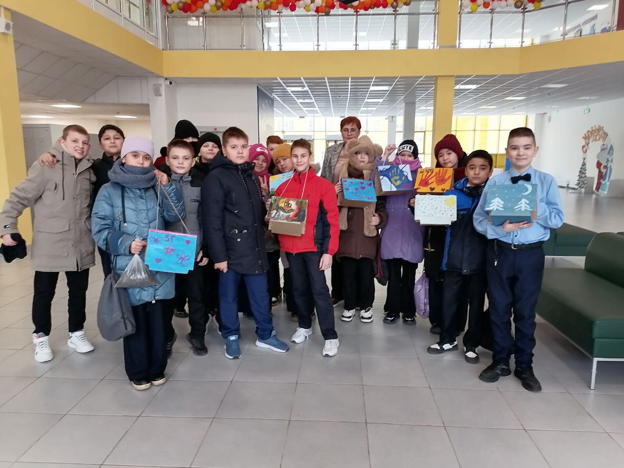 ПОКОРМИТЕ ПТИЦ.